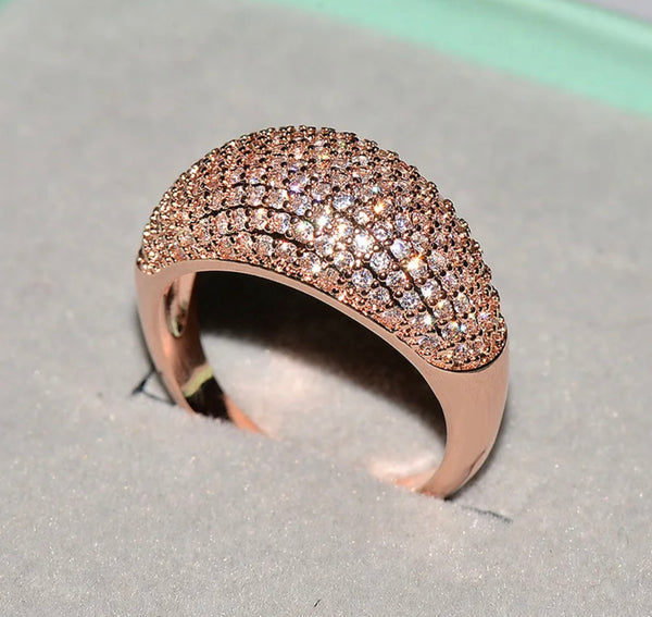 Luxury Cluster Ring Rose Gold