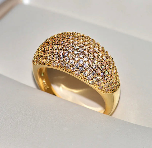 Luxury Cluster Ring Gold